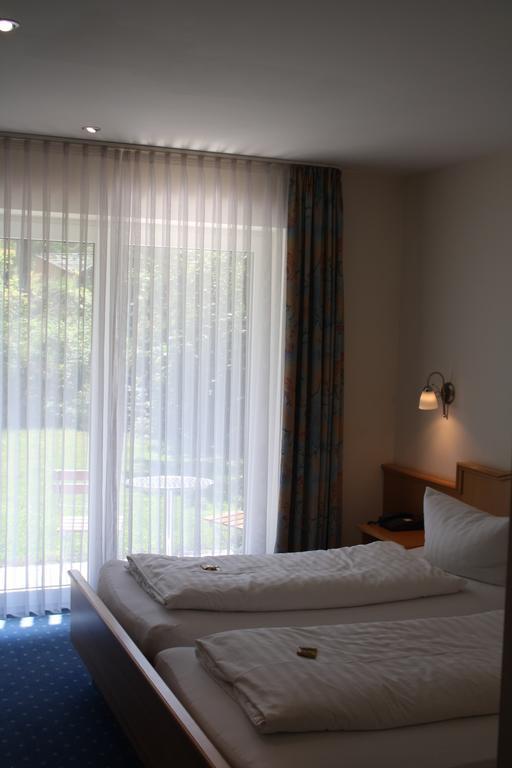 Hotel-Gasthof Zur Krone Ріденбурґ Номер фото